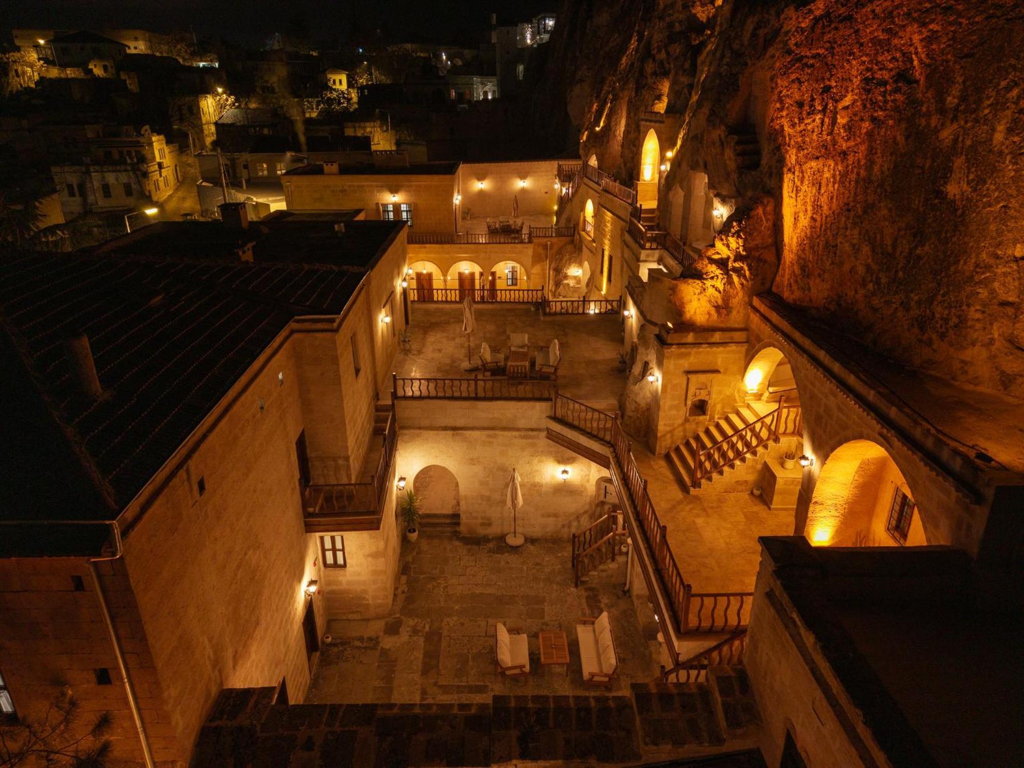 Asmali Konak Cave Suites อูร์กุบ ภายนอก รูปภาพ
